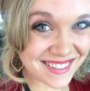 Meet your Posher, Victoria